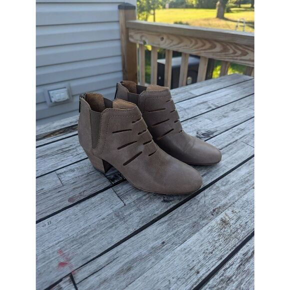 Aquatalia Shoes - Aquatalia Freida Cutout Booties women's size 6.5 Mushroom Leather Weatherproof